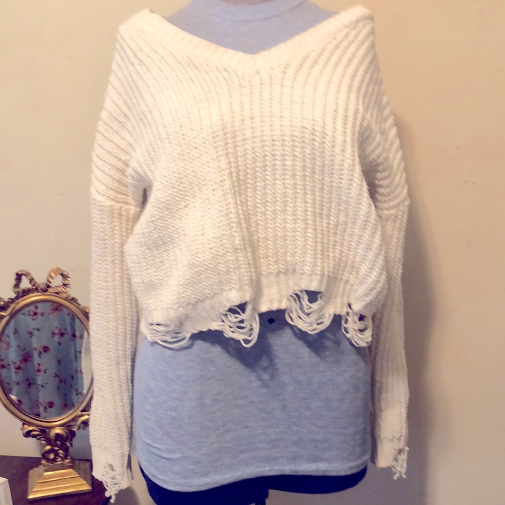 Boho cozy relaxed yarn sweater perfect weather